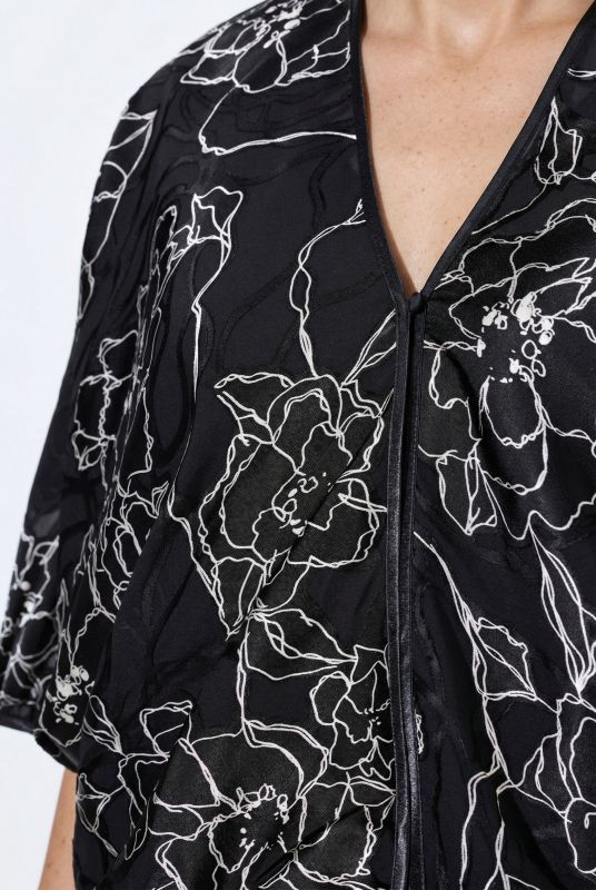 Silk Blend Floral Embroidered Short Sleeve Bolero