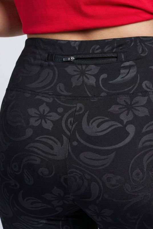 Tonal Floral Quick-Dry Performance Leggings