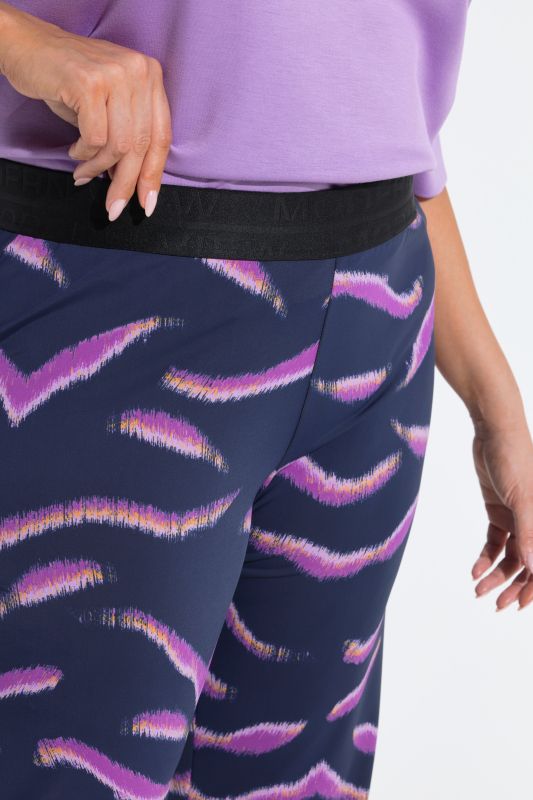 Mountain Majesty Cropped Elastic Waist Pants