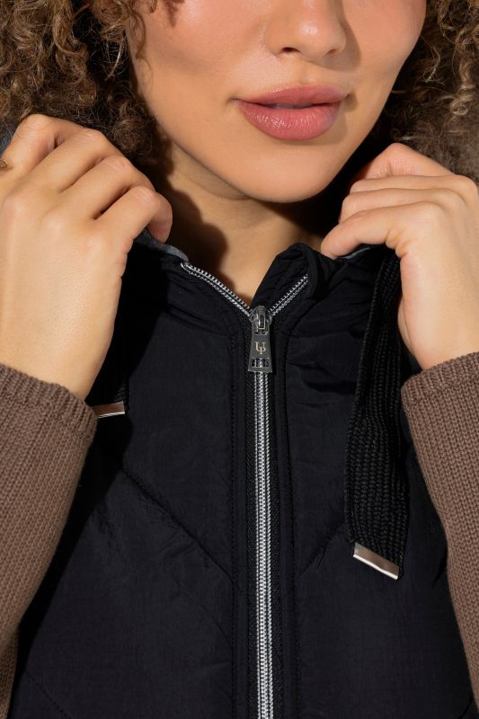 HYPRAR Crinkle Quilted Water-Repellent Vest
