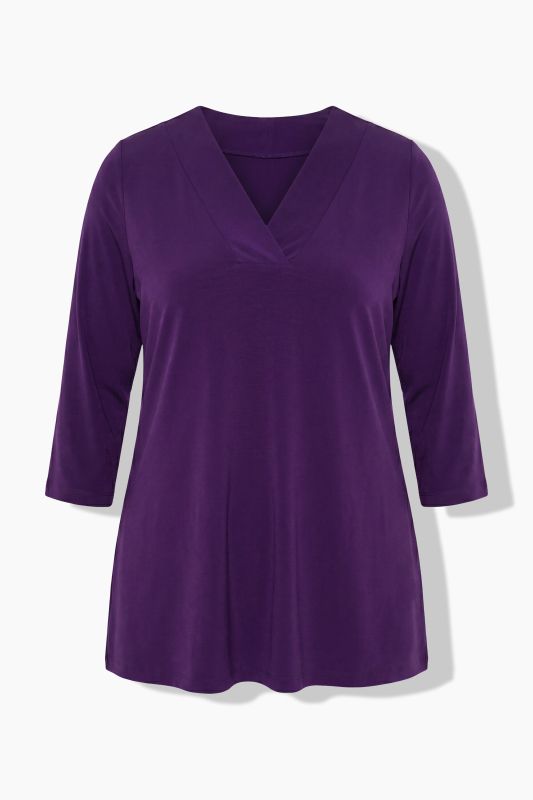 Matte Jersey V-Neck Swing Vented Three Quarter Sleeve Tunic