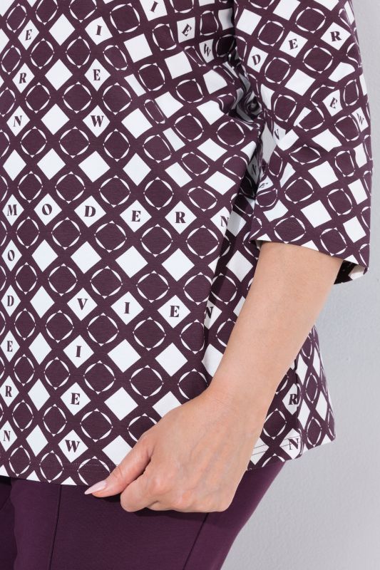 Graphic Print Modern View 3/4 Sleeve Tee