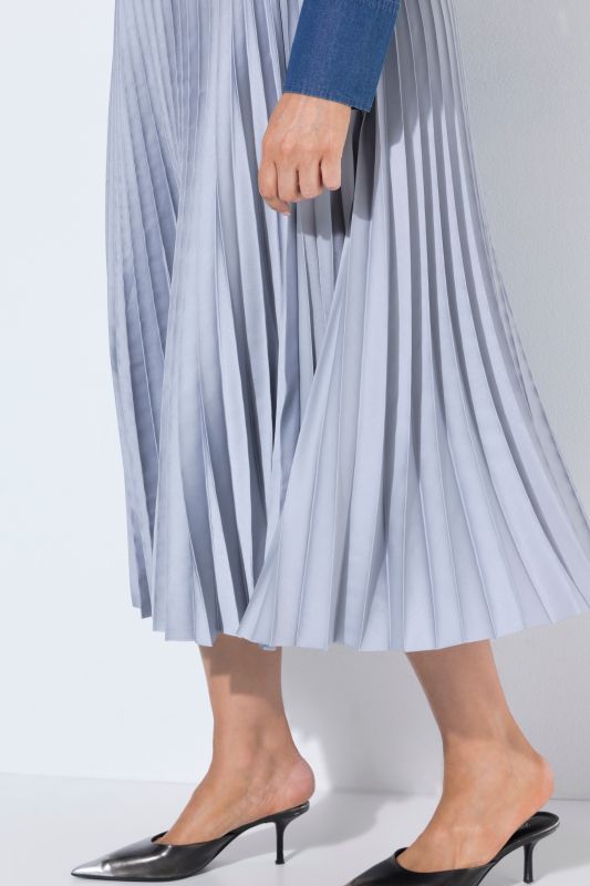 Pleated Comfort Waist Satin Skirt
