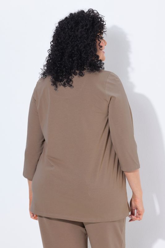 Keyhole Neckline 3/4 Sleeve MV Tee