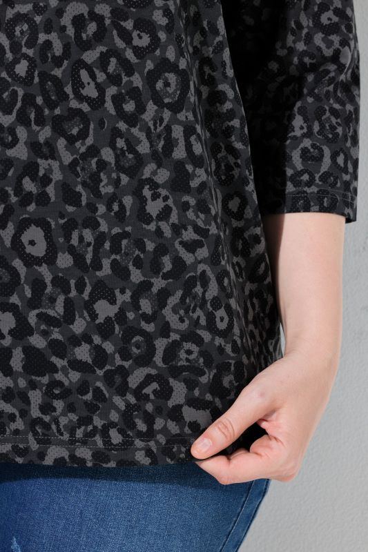 3/4 Sleeve Leopard Print Tee