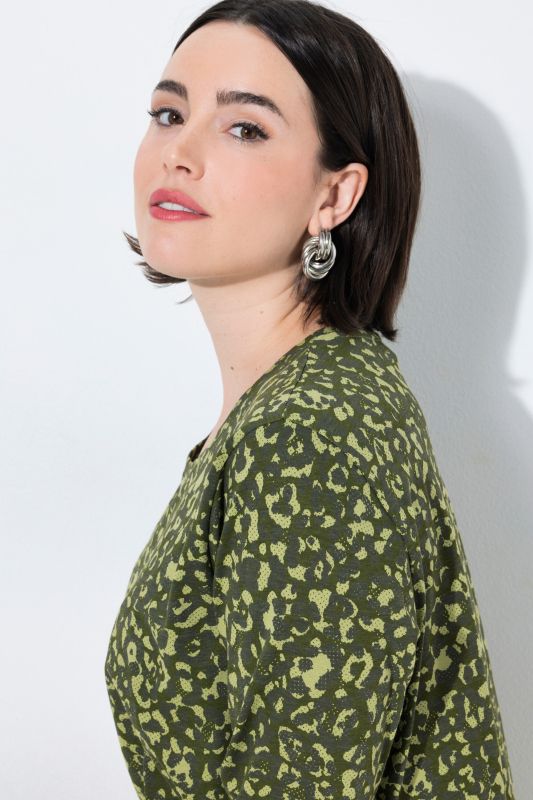 3/4 Sleeve Leopard Print Tee