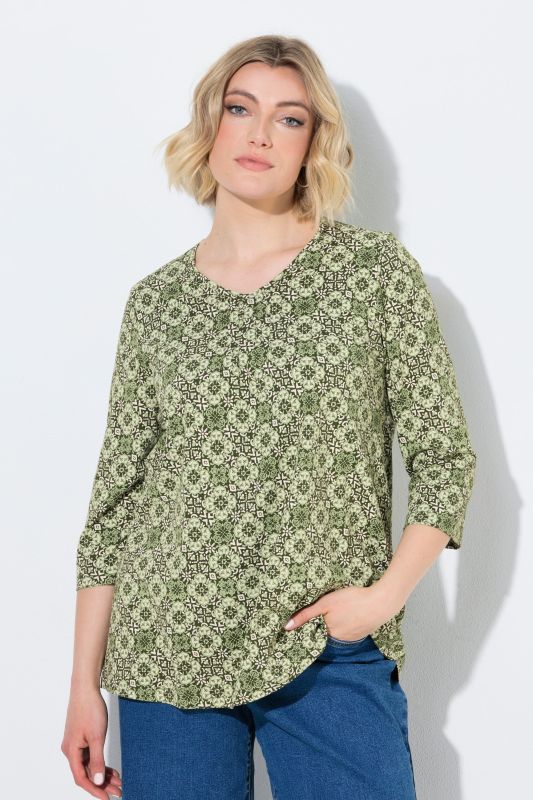 Floral Tile Print 3/4 Sleeve Tee
