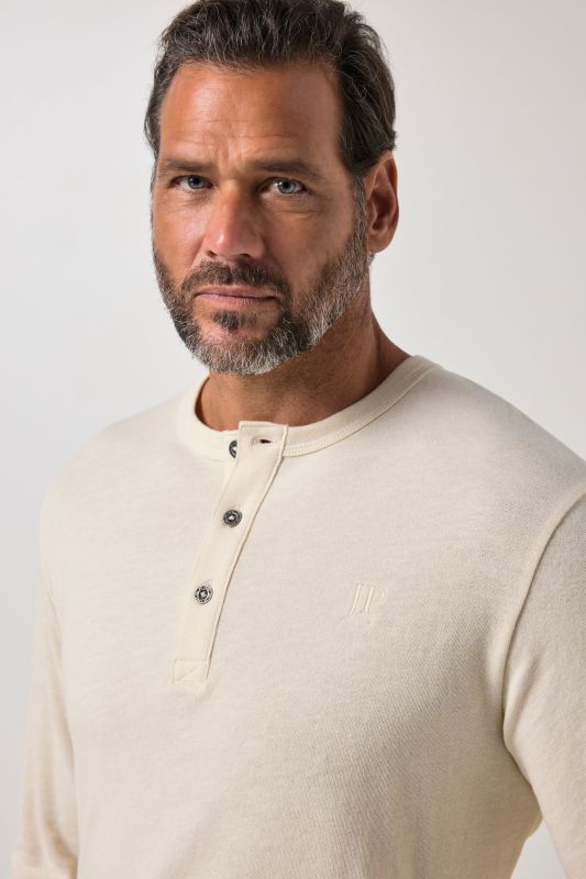 Long-sleeved Henley