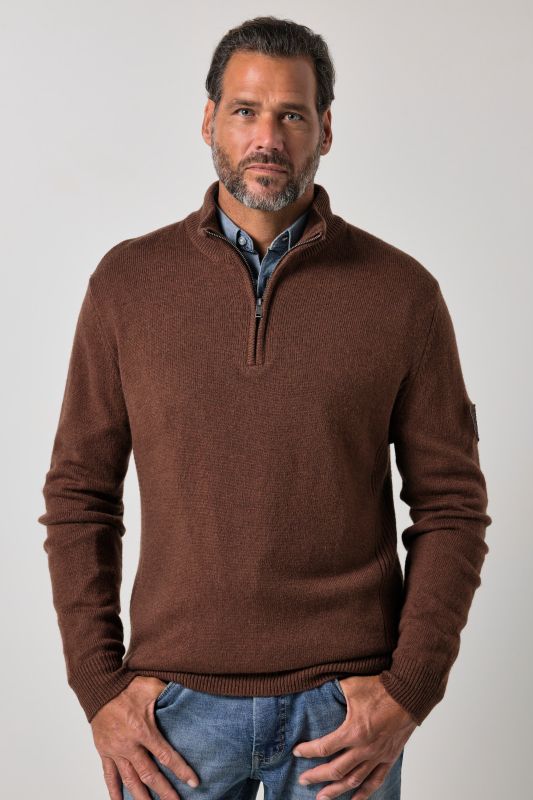 Knitted half-zip