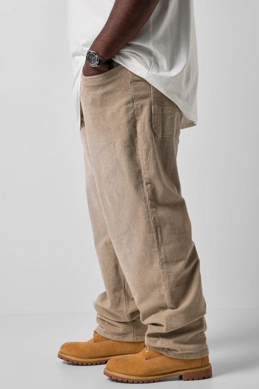 STHUGE baggy cord trousers