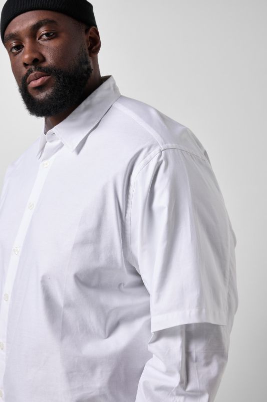 STHUGE shirt