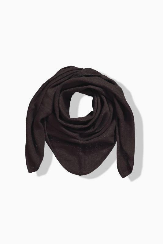 Triangle scarf