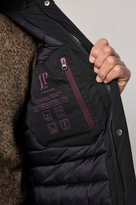 Functional field jacket