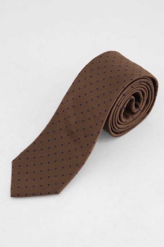 Silk tie