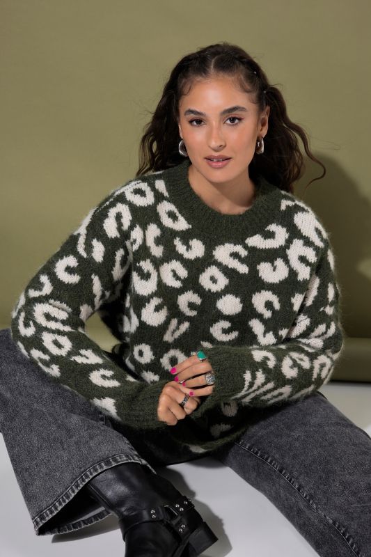 Oversized Leopard Print Sweater