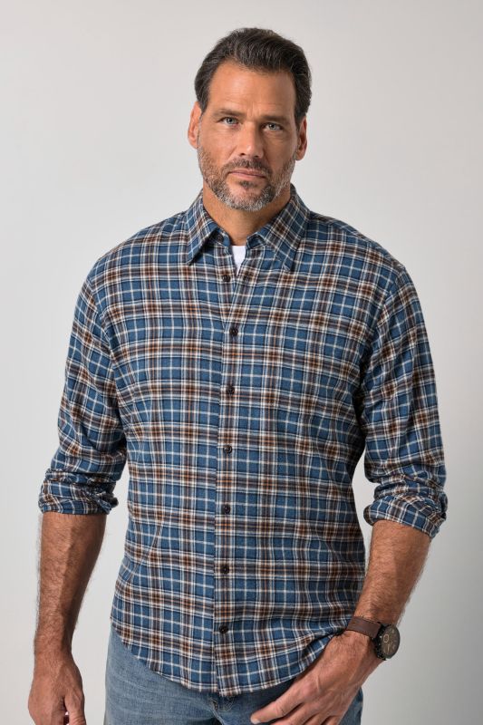 Checked flannel shirt