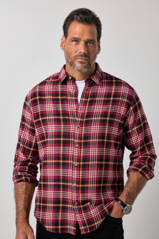Checked flannel shirt