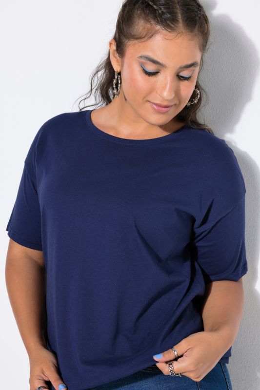 Round Neck Short Sleeve Relaxed Fit Cotton Tee