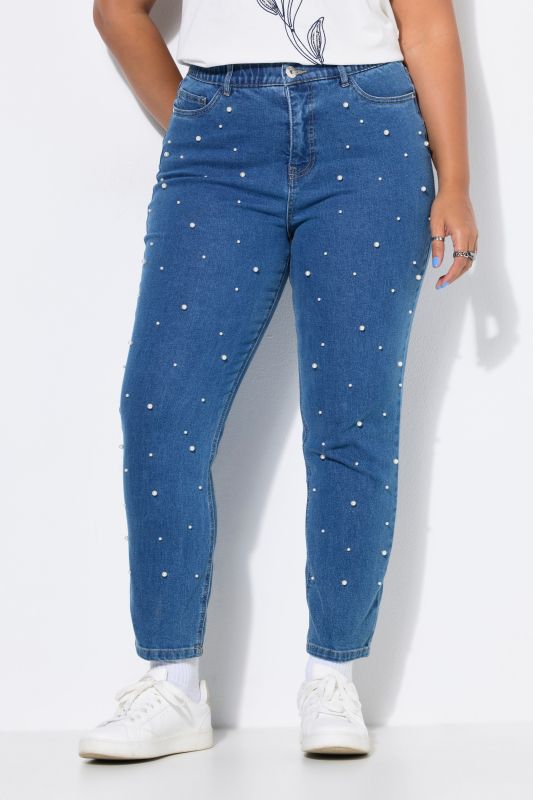 Mom Jeans with Pearls