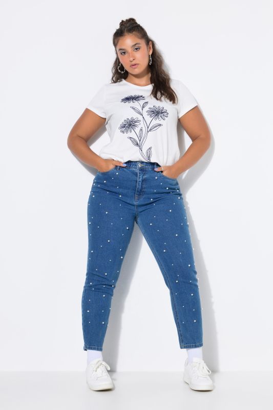 Mom Jeans with Pearls