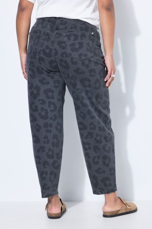 Balloon jeans