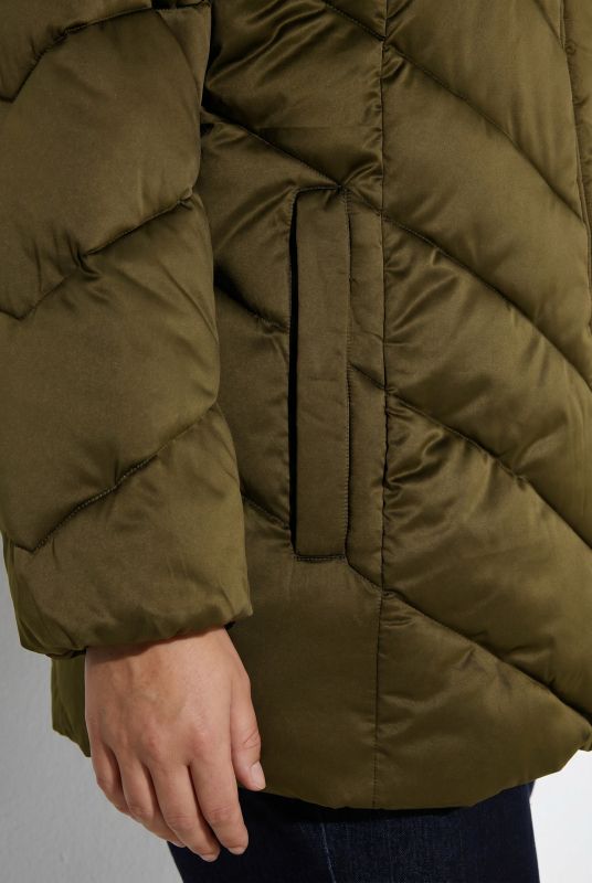 HYPRAR Chevron Quilted Windbreaker Jacket