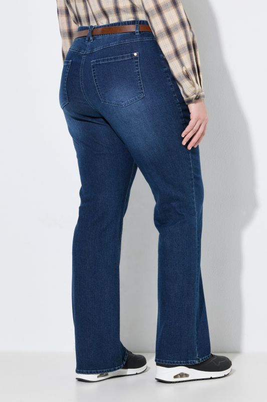 Stretch Fit Comfort Waist Bootcut Jeans