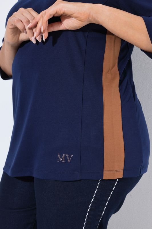 Contrast Color Side Stripe 3/4 Sleeve Tee