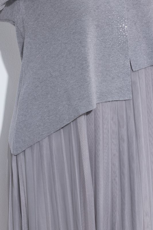 Asymmetric Rhinestone Studded Pointed Hem Sweater