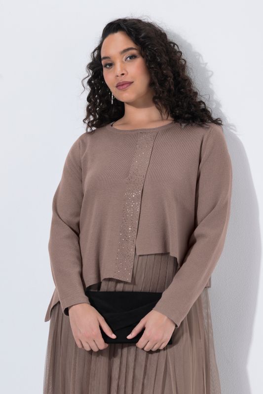 Asymmetric Rhinestone Studded Pointed Hem Sweater