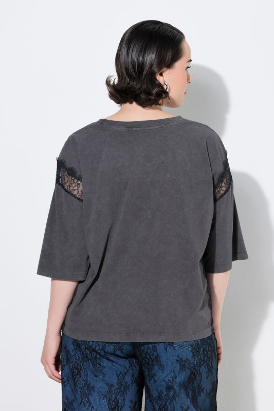 Lace Panel Short Sleeve Graphic Tee