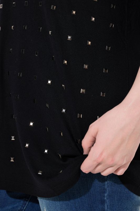 Metallic Studded 3/4 Sleeve Tee