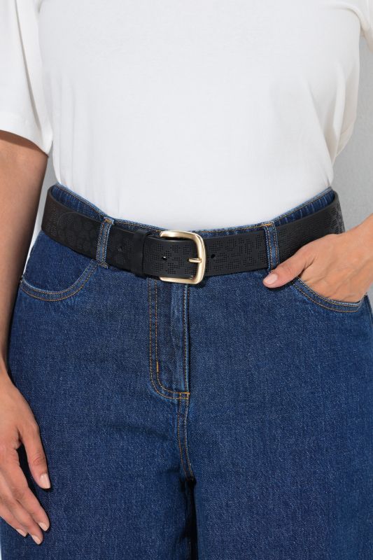 Leather belt