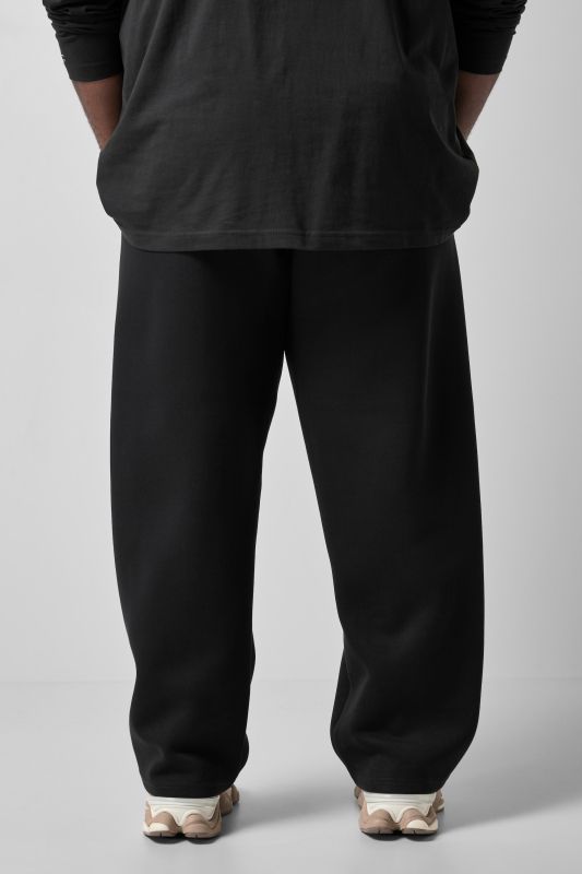 STHUGE sweatpants