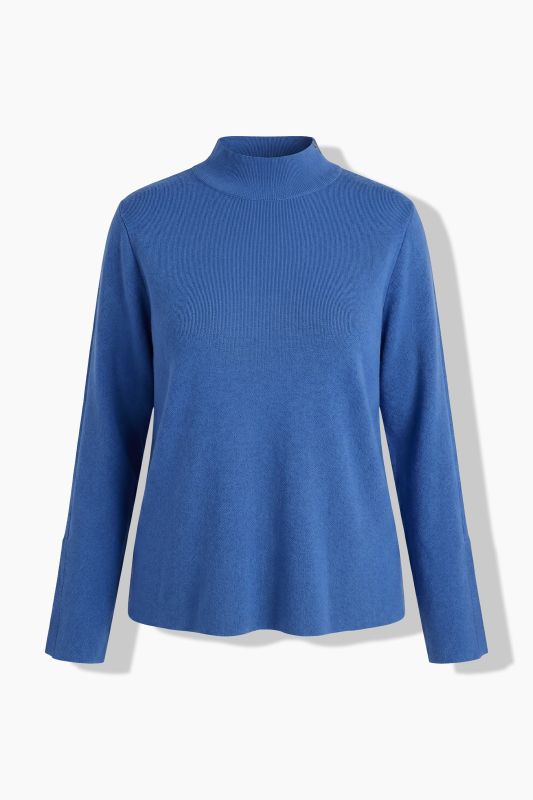Fine Knit Turtleneck Sweater