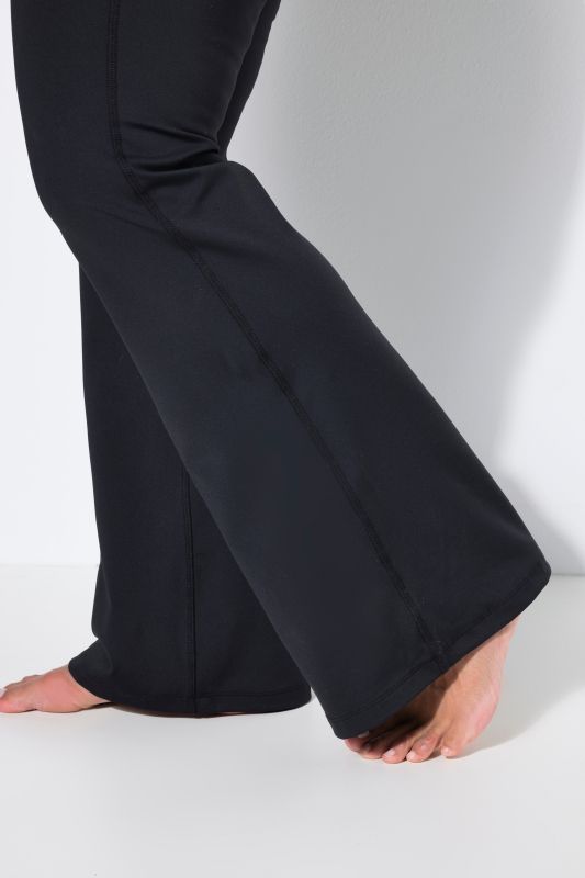 Pointed Waistband Bootcut Yoga Leggings