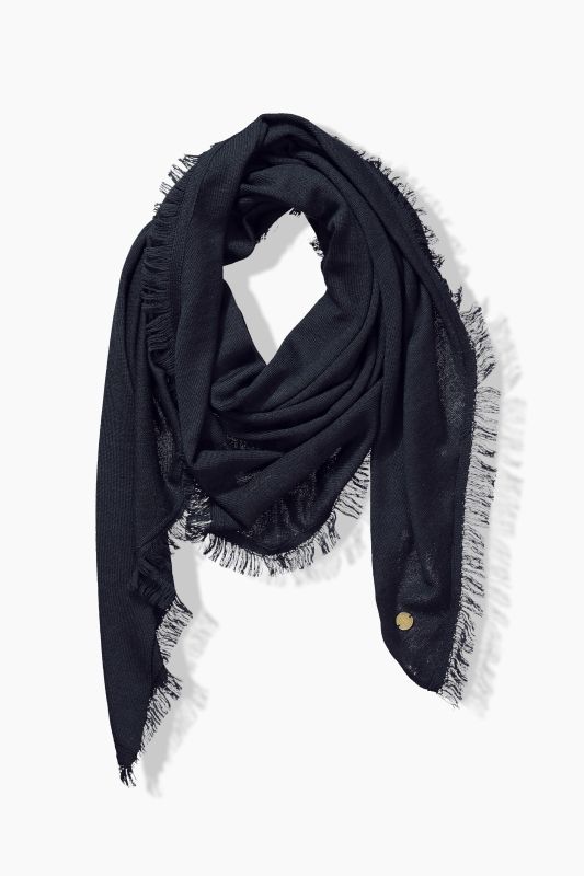 Triangle scarf
