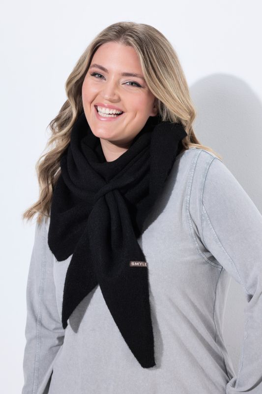 Knitted scarf