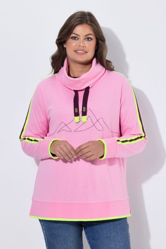 Sporty Mountain Motif Turtleneck Sweatshirt