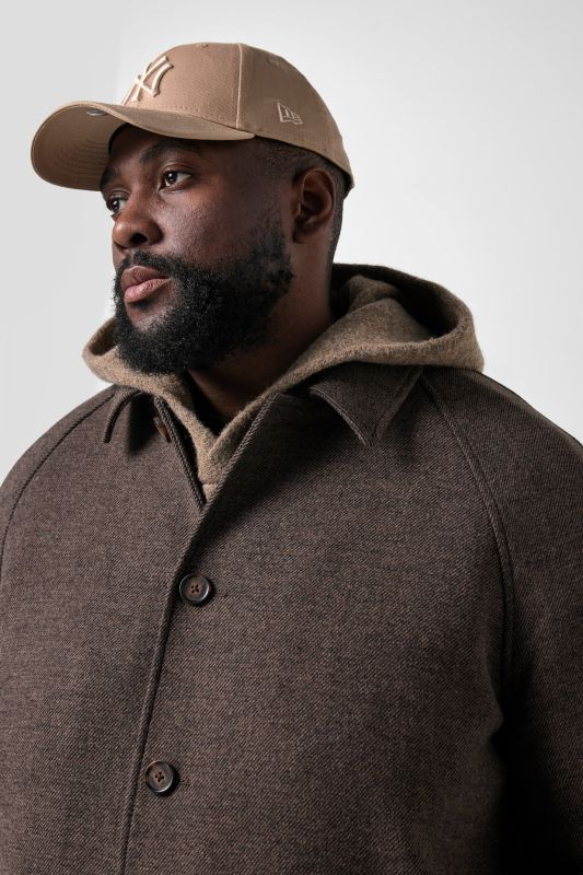 STHUGE coat