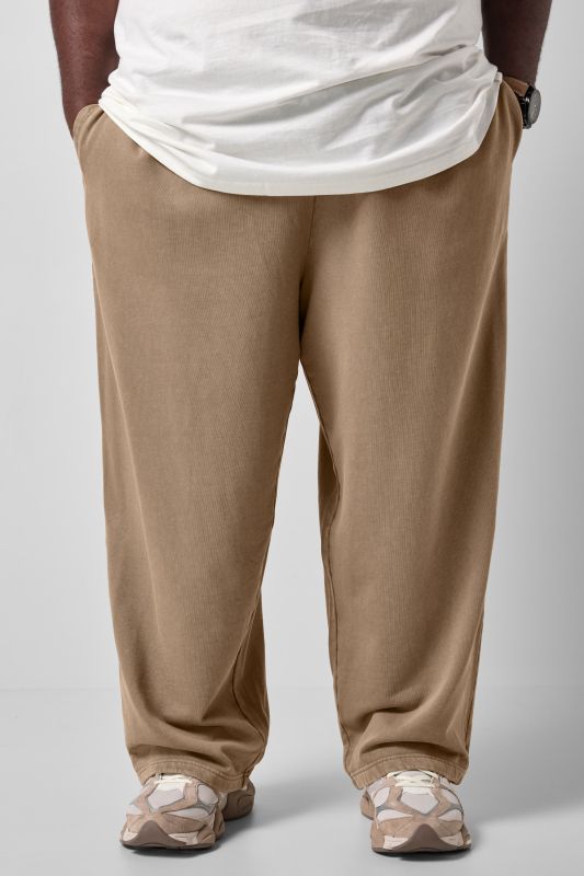 STHUGE sweatpants
