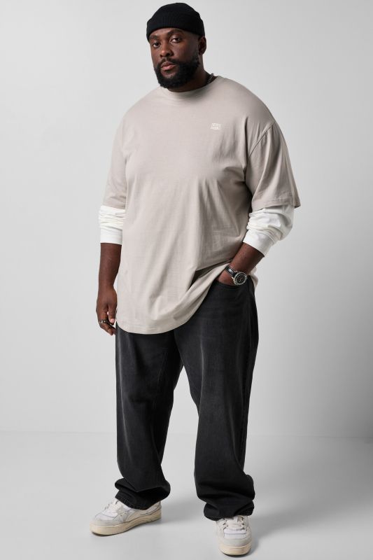 Long-sleeve tee