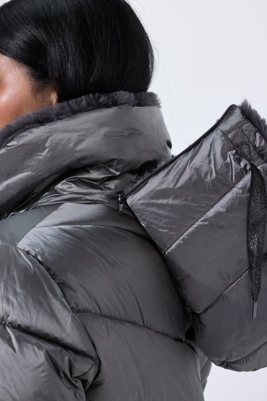 HYPRAR Metallic Quilted Coat
