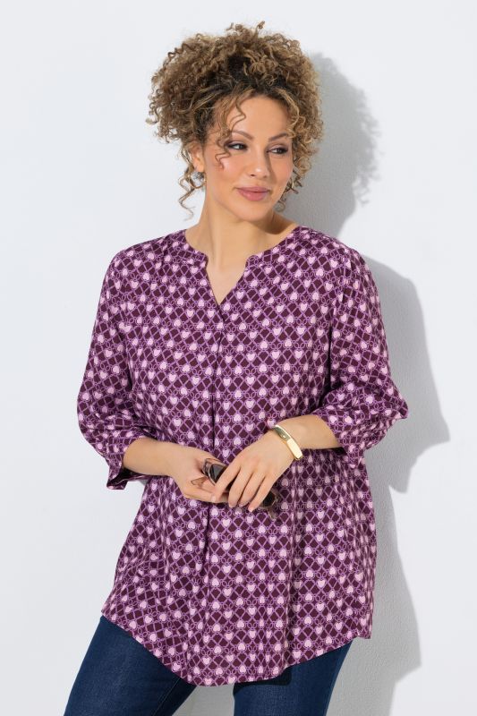 Geometric Heart Print 3/4 Sleeve Blouse