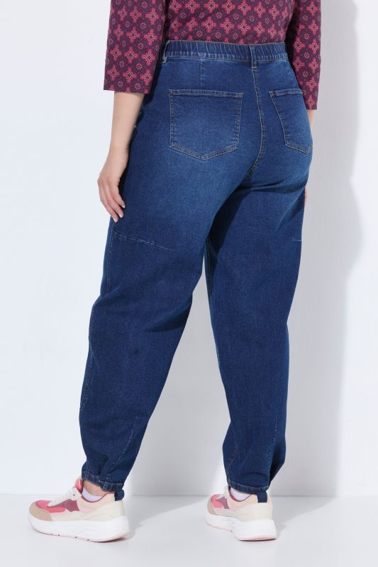 Stretch Fit Barrel Leg Jeans