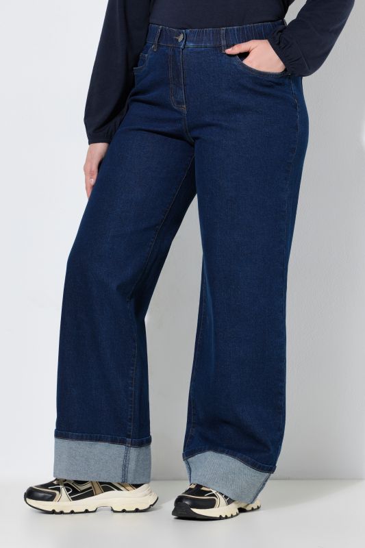 Fixed Hem Stretch Fit Wide Leg Jeans