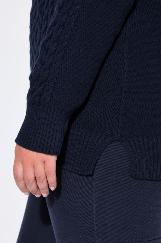Long Sleeve Cable Knit Sweater