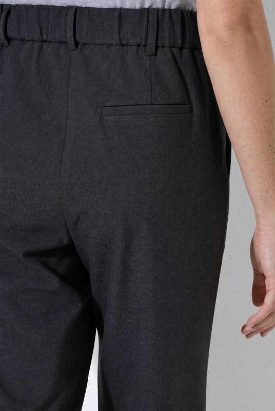 Front Pleat Stretch Fit Pants