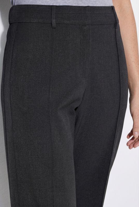 Front Pleat Stretch Fit Pants
