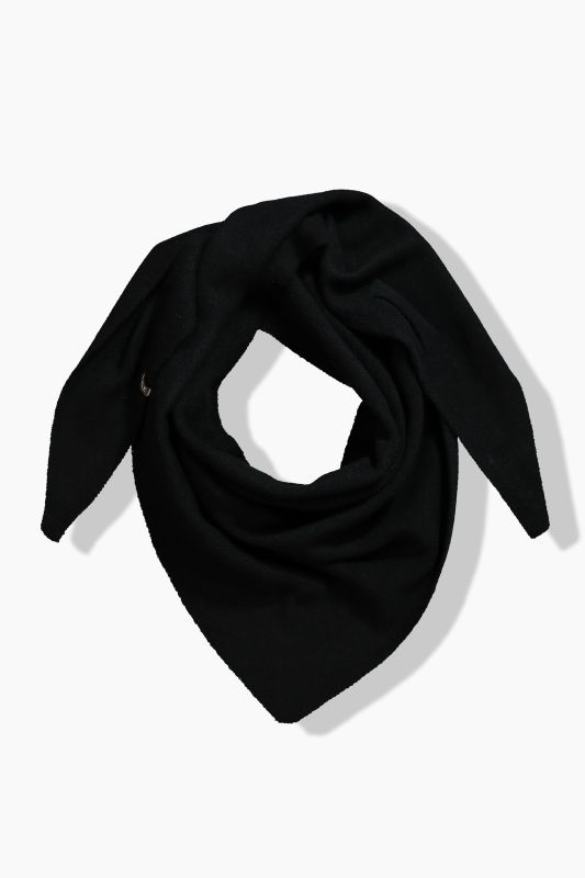 Knitted scarf